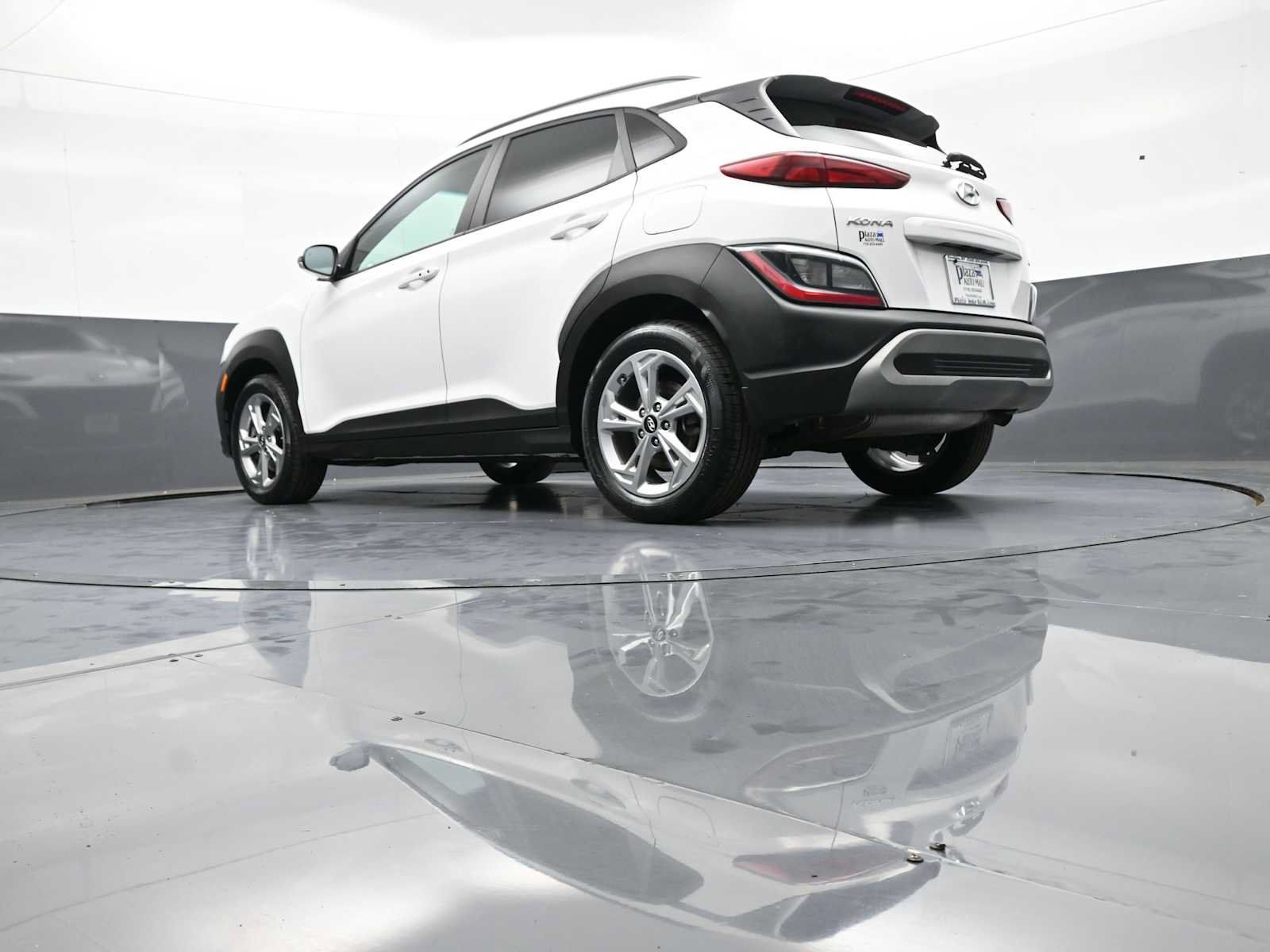Certified 2023 Hyundai Kona SEL AWD/4WD image 29