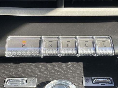 New 2026 Lincoln Nautilus Reserve image 17