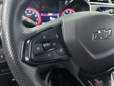 Used 2022 Chevrolet TrailBlazer RS w/ Technology Package AWD/4WD image 36