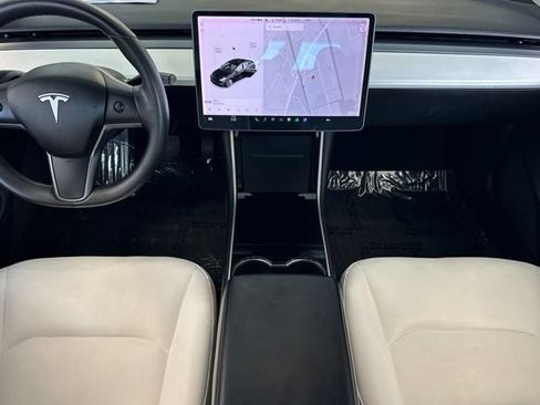 Used 2019 Tesla Model 3 Standard Range Plus RWD image 15