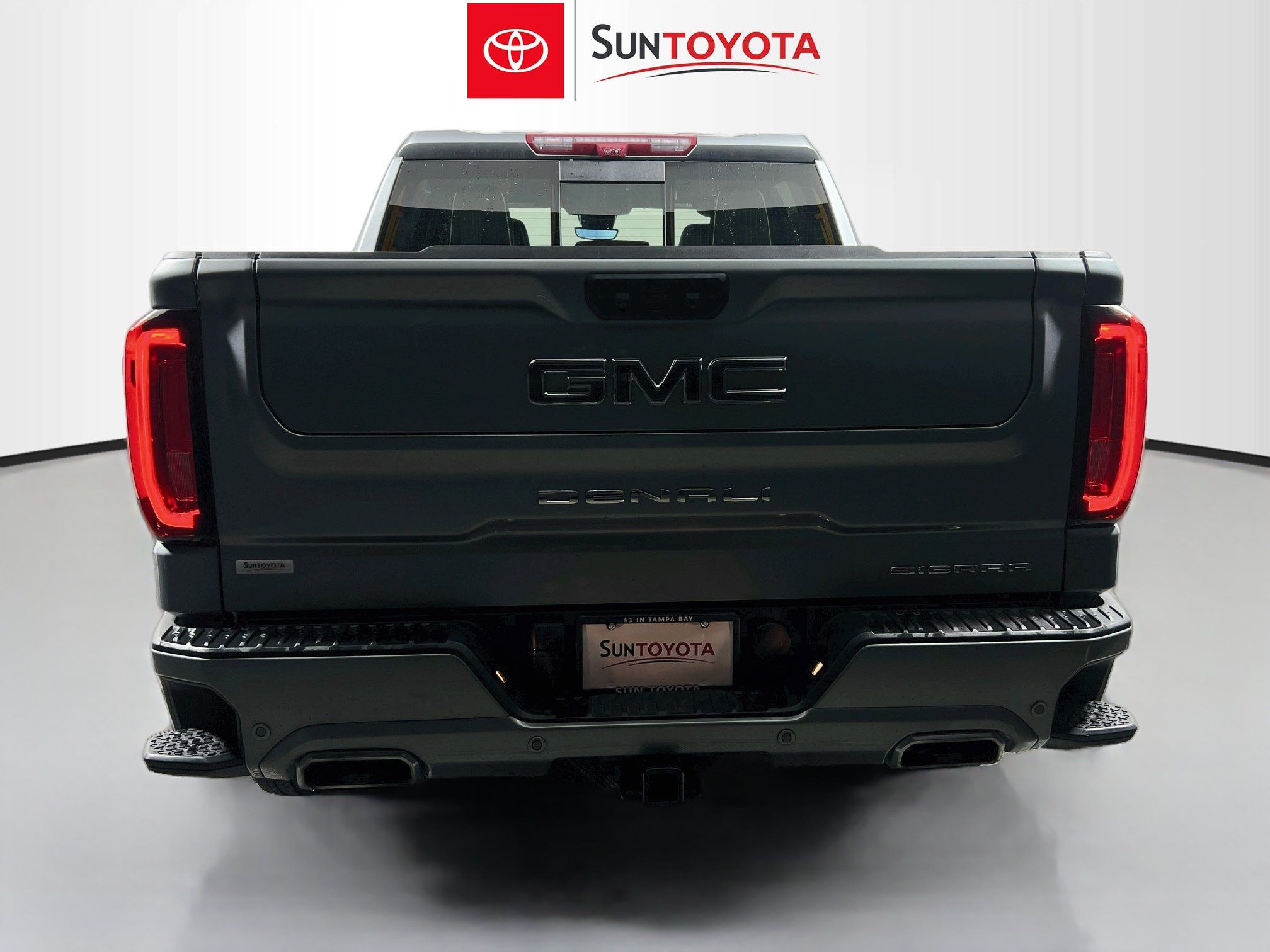 Used 2025 GMC Sierra 1500 Denali Ultimate AWD/4WD image 4