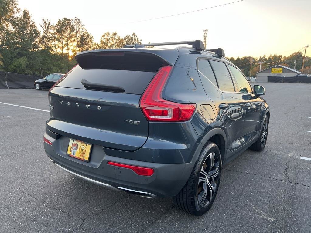 Used 2020 Volvo XC40 T5 Inscription w/ Protection Package Premier AWD/4WD image 4