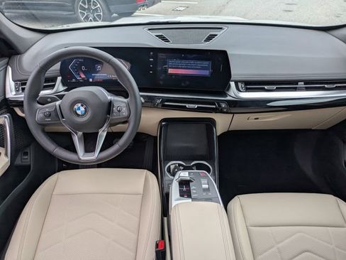 Used 2024 BMW X1 xDrive28i AWD/4WD image 16