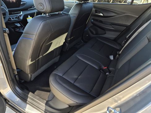 Certified 2026 Buick Envista Sport Touring w/ Convenience I Package image 13