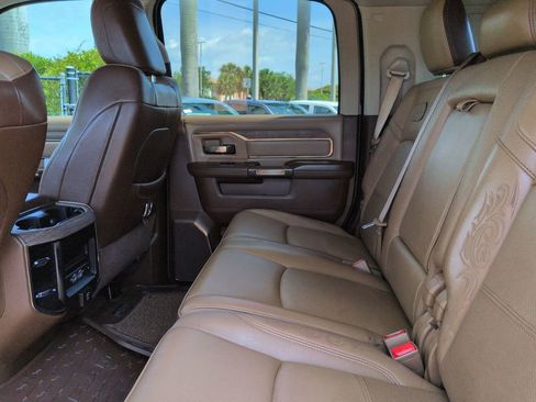 Used 2022 RAM 3500 Limited AWD/4WD image 14