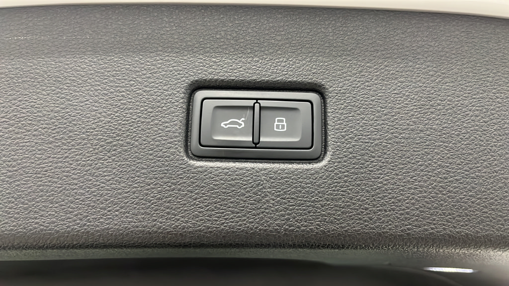 Used 2024 Audi Q5 2.0T Premium Plus AWD/4WD image 29