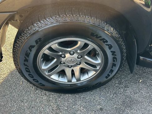 Used 2007 Toyota Sequoia Limited image 39