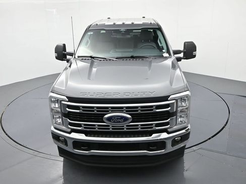 Used 2025 Ford F350 XLT image 16