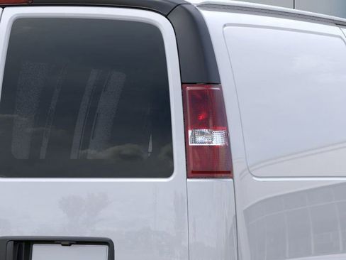 New 2025 Chevrolet Express 2500 w/ Driver Convenience Package RWD image 11