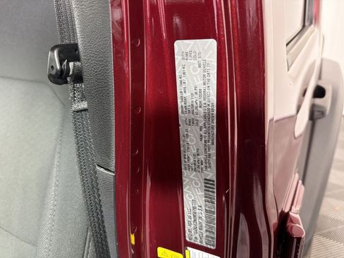 Used 2021 Jeep Wrangler Unlimited Sport image 27