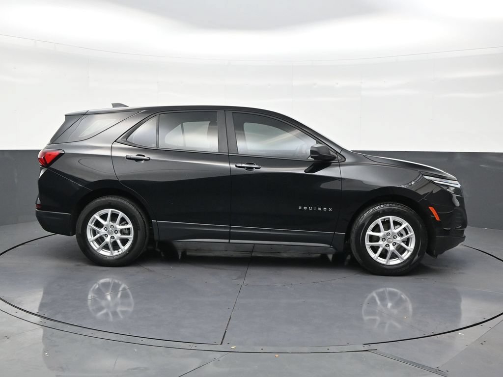 Used 2024 Chevrolet Equinox LS FWD image 6