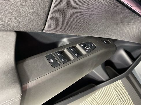 Used 2025 BMW X3 xDrive30i w/ Premium Package image 8