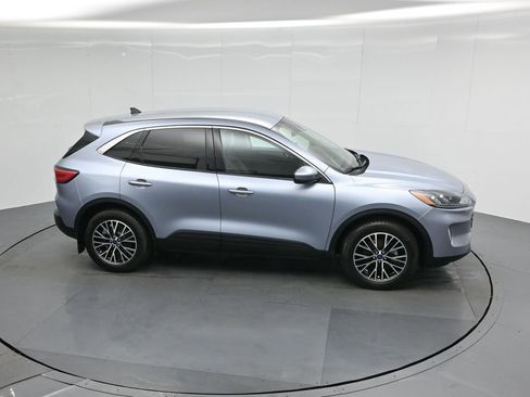 Certified 2022 Ford Escape SEL w/ Technology Package image 55