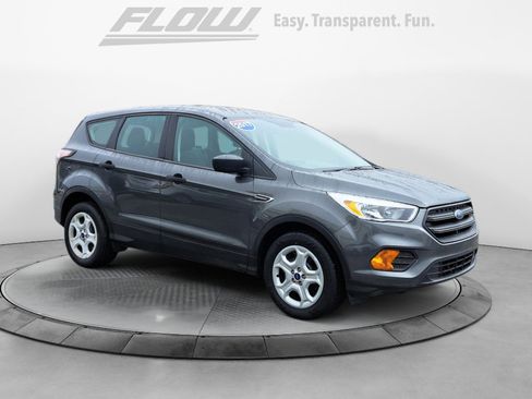 Used 2017 Ford Escape S image 1