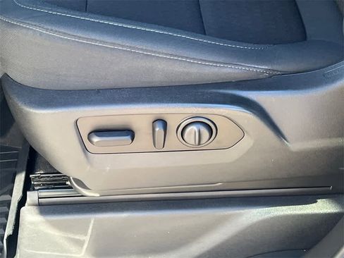 Used 2021 Chevrolet Silverado 1500 RST image 11