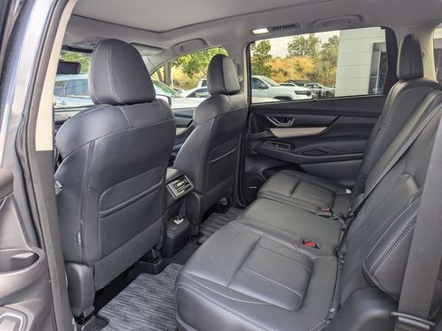 Used 2022 Subaru Ascent Limited w/ Technology Package image 31