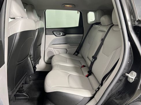 Used 2022 Jeep Compass Latitude w/ Convenience Group image 13