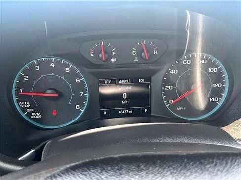 Used 2021 Chevrolet Equinox LS FWD image 22