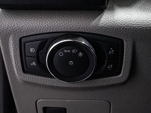 Certified 2019 Ford F150 XL w/ Equipment Group 101A Mid image 29