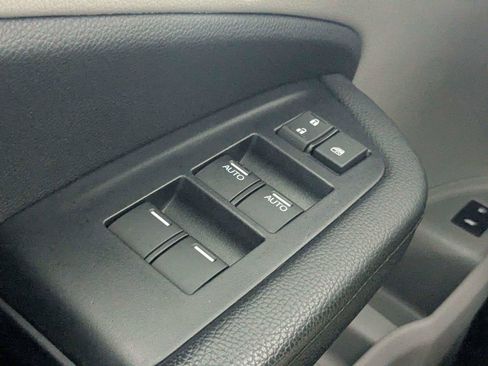 Used 2022 Honda Pilot EX-L image 17