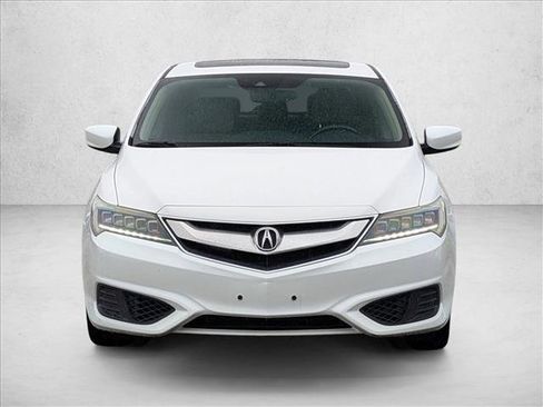 Used 2017 Acura ILX w/ Premium Package image 2
