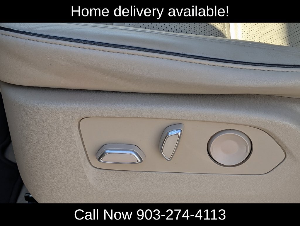 Used 2022 Cadillac Escalade Premium Luxury RWD image 32