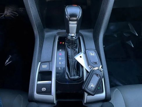 Used 2020 Honda Civic EX image 39