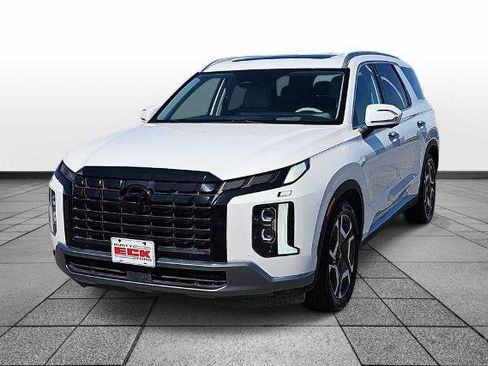 Used 2024 Hyundai Palisade Limited FWD image 1
