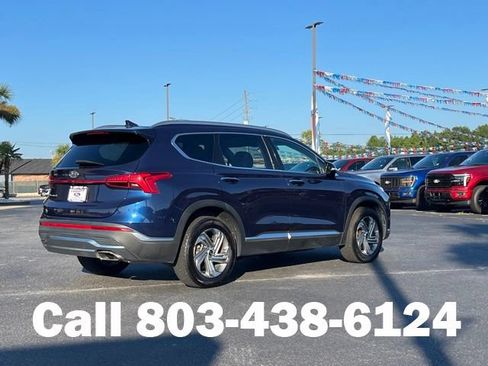 Used 2022 Hyundai Santa Fe SEL w/ Convenience + Premium Package FWD image 3