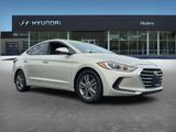 Used 2017 Hyundai Elantra SE image 2