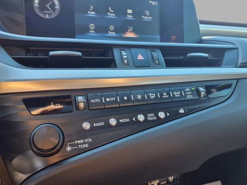 Used 2020 Lexus ES 350 F Sport image 8