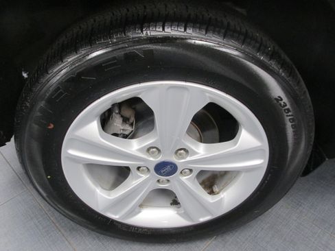 Used 2014 Ford Escape SE w/ Equipment Group 201A image 16