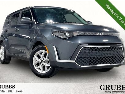 Used 2025 Kia Soul LX w/ LX Technology Package