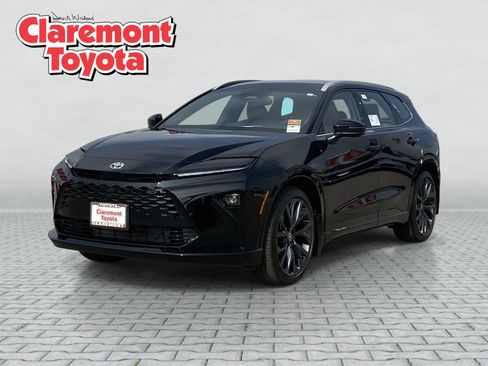 New 2026 Toyota Crown Signia image 1