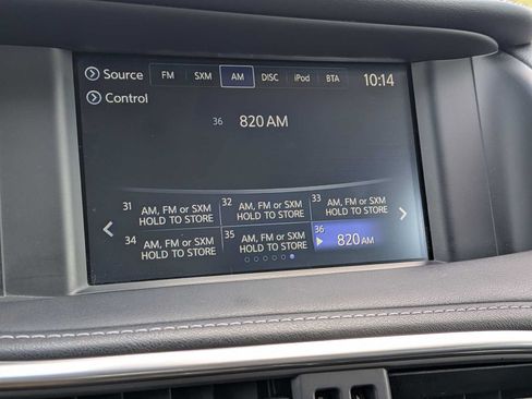 Used 2018 INFINITI QX30 Premium w/ Navigation Package AWD/4WD image 26