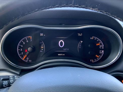 Used 2021 Jeep Grand Cherokee Limited w/ Trailer Tow Group IV image 24