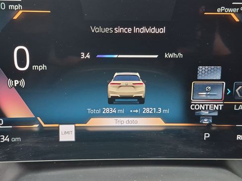 Used 2026 BMW iX xDrive45 w/ Premium Package AWD/4WD image 22