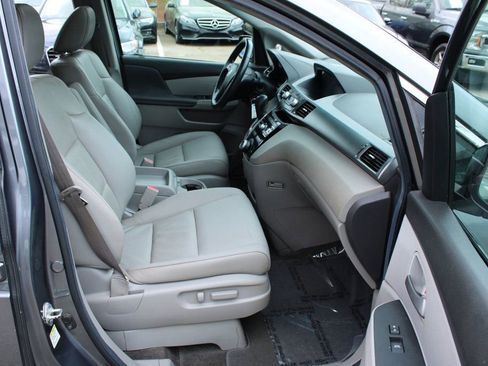 Used 2012 Honda Odyssey EX-L image 18