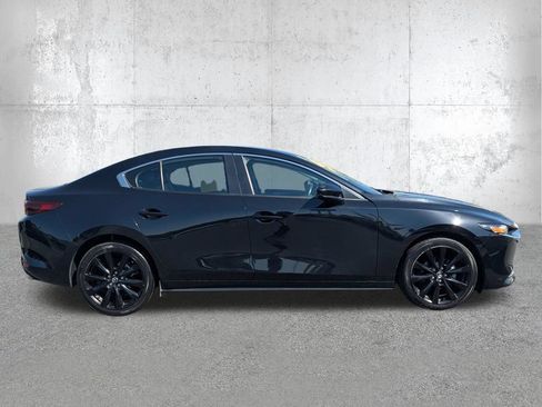 Used 2024 MAZDA MAZDA3 s FWD image 3