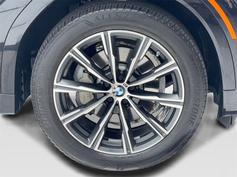 Used 2023 BMW X6 xDrive40i w/ M Sport Package image 53