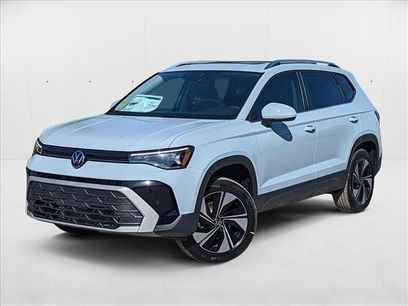 New 2025 Volkswagen Taos SE