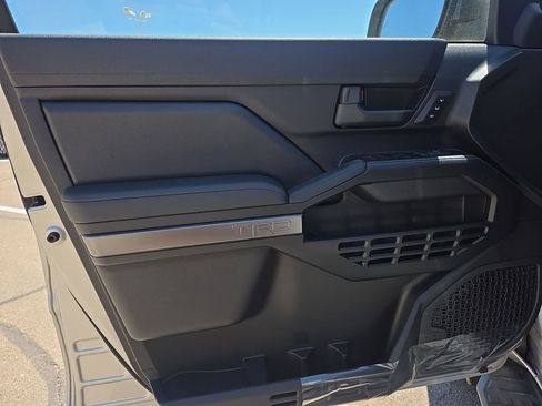 New 2026 Toyota 4Runner TRD Off-Road Premium AWD/4WD image 17