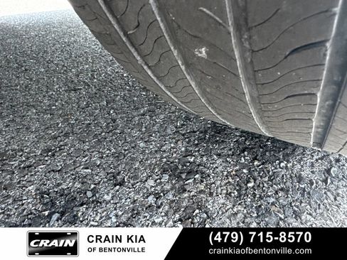 Used 2018 Chevrolet Malibu LT FWD image 44