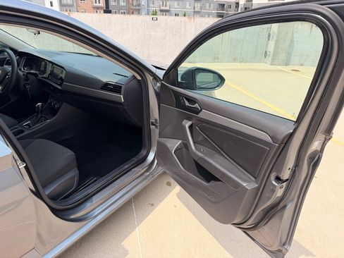 Used 2019 Volkswagen Jetta S w/ Driver Assistance Package FWD image 19