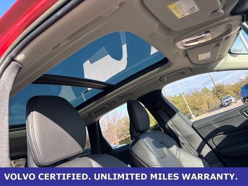Certified 2023 Volvo XC60 B5 Plus w/ Climate Package image 14