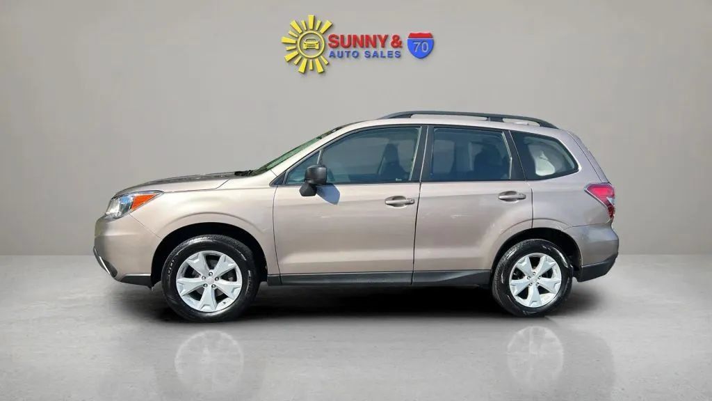 Used 2016 Subaru Forester 2.5i w/ Popular Package #1 AWD/4WD image 5