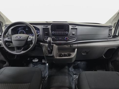 Used 2024 Ford Transit 250 Low Roof w/ Exterior Upgrade Package RWD image 9