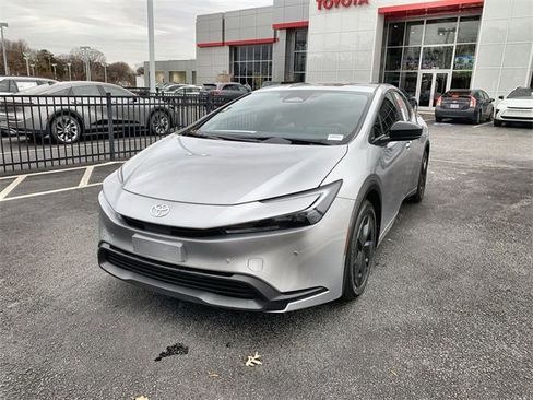 New 2026 Toyota Prius LE image 4