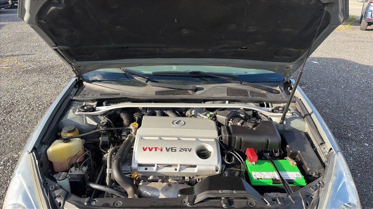 Used 2002 Lexus ES 330 FWD image 16