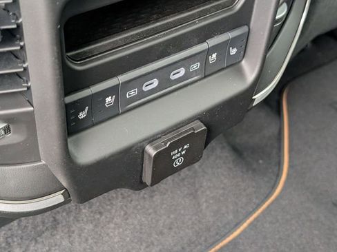 New 2026 RAM 2500 Tradesman AWD/4WD image 24